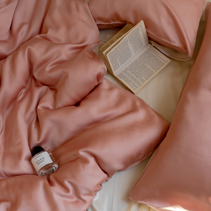 91家纺网 家纺一手货源 找家纺 威克凯丽 2025新款60支纯色兰精天丝四件套--风格一 芝芝淘淘-极地白