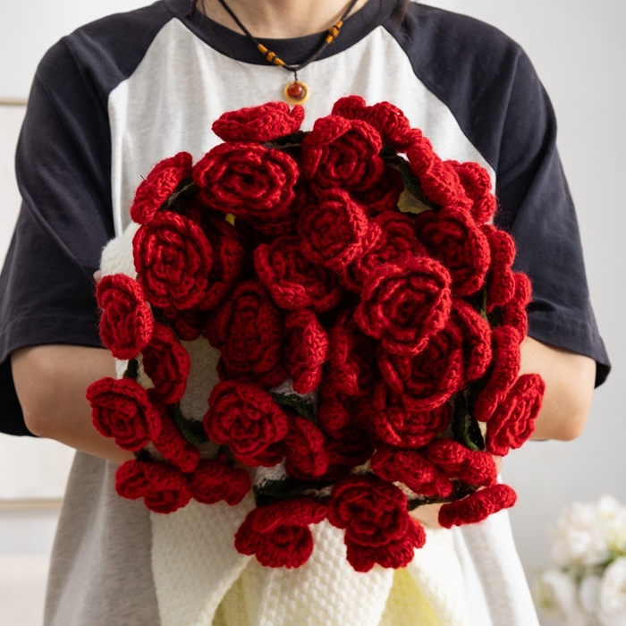 91家纺网 家纺一手货源 找家纺 （总）苏木年华 2025新款玫瑰花束毛毯网红直播多功能盖毯空调午休毯