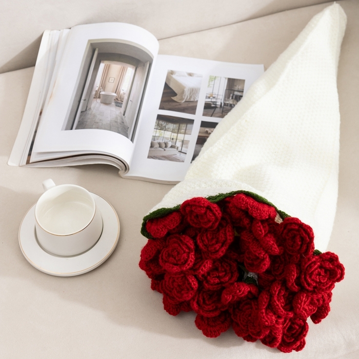 91家纺网 家纺一手货源 找家纺 （总）苏木年华 2025新款玫瑰花束毛毯网红直播多功能盖毯空调午休毯