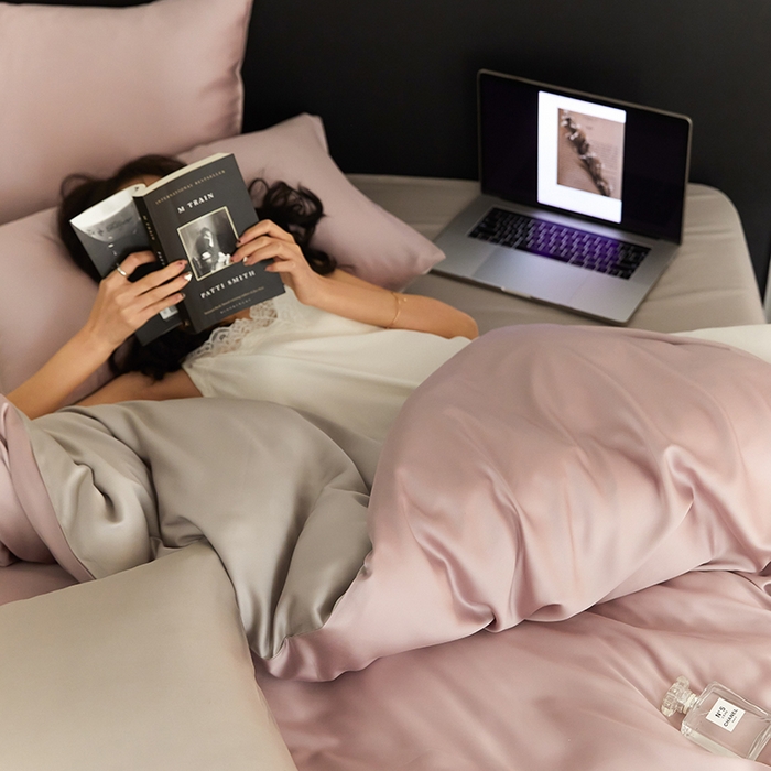 91家纺网 家纺一手货源 找家纺 威克凯丽 2025新款60支纯色兰精天丝四件套--风格二 满天星紫-曙光银