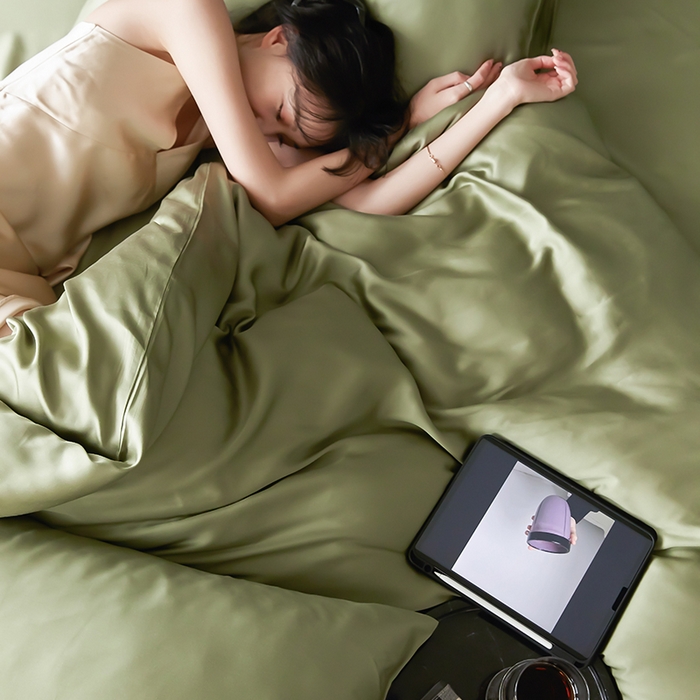 91家纺网 家纺一手货源 找家纺 威克凯丽 2025新款60支纯色兰精天丝四件套--风格二 欧芹绿