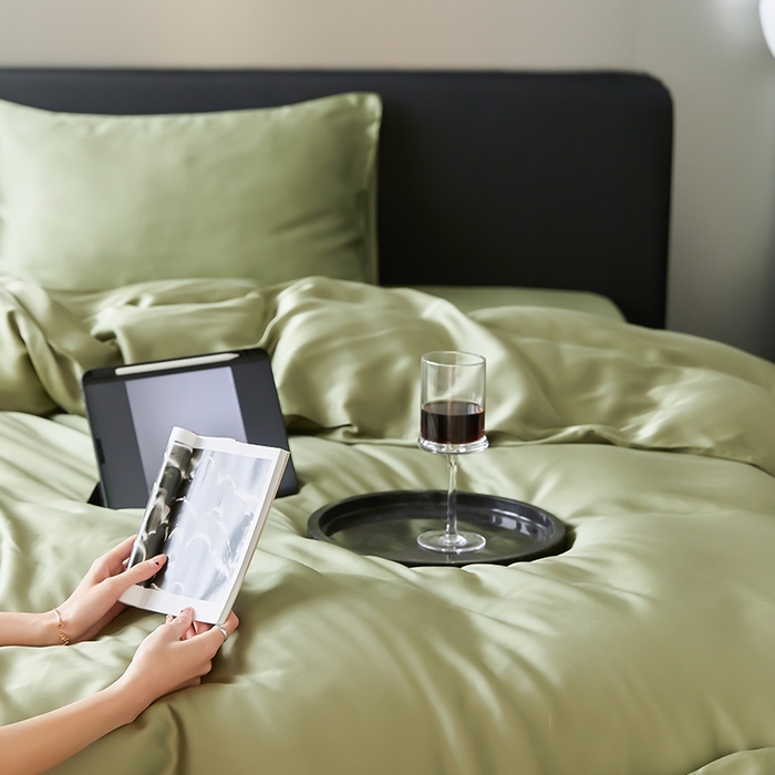 91家纺网 家纺一手货源 找家纺 威克凯丽 2025新款60支纯色兰精天丝四件套--风格二 欧芹绿