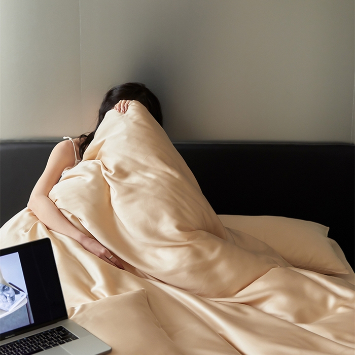 91家纺网 家纺一手货源 找家纺 威克凯丽 2025新款60支纯色兰精天丝四件套--风格二 沙茶色