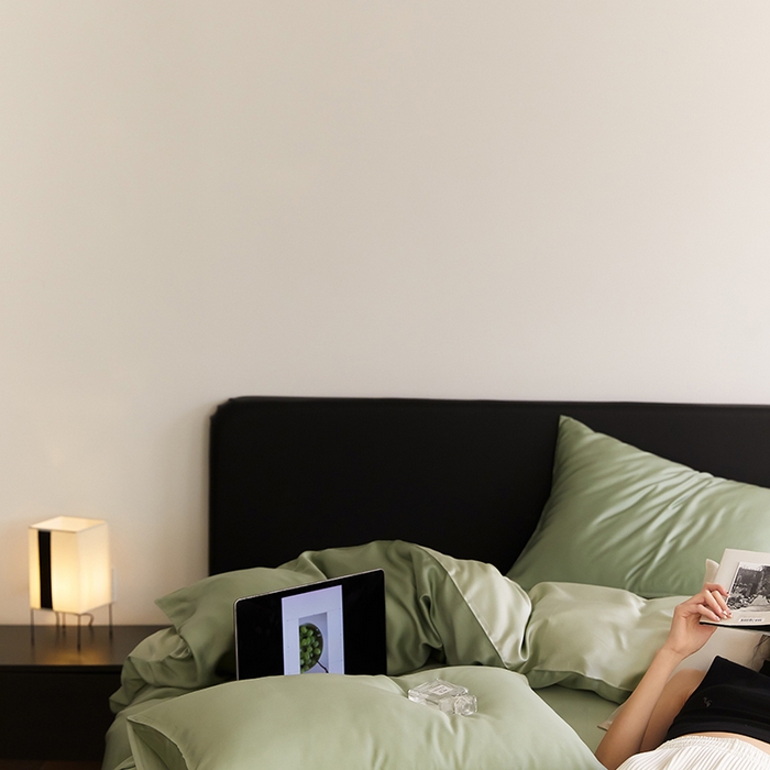 91家纺网 家纺一手货源 找家纺 威克凯丽 2025新款60支纯色兰精天丝四件套--风格二 香奈儿绿-嫩叶绿