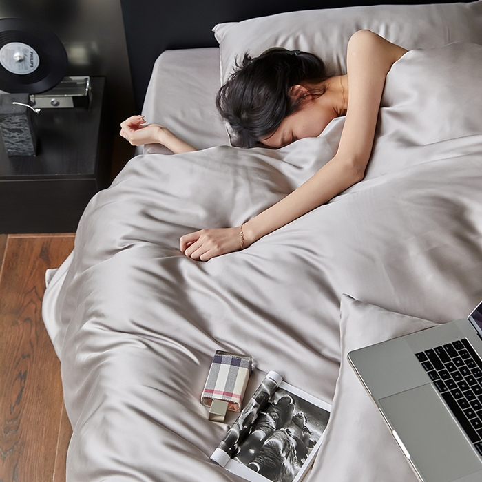 91家纺网 家纺一手货源 找家纺 威克凯丽 2025新款60支纯色兰精天丝四件套--风格二 岩石灰