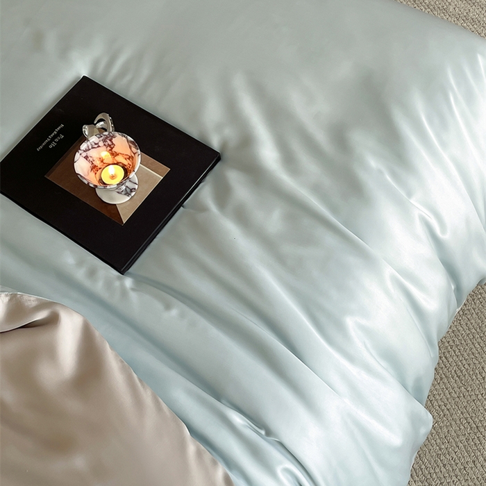 91家纺网 家纺一手货源 找家纺 威克凯丽 2025新款60支纯色兰精天丝四件套--风格二 映霜蓝-霜华银