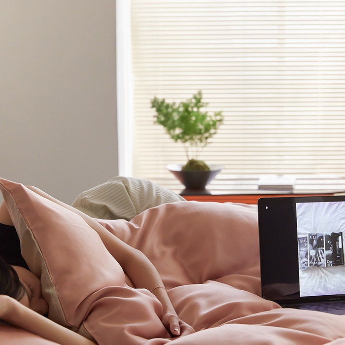 91家纺网 家纺一手货源 找家纺 威克凯丽 2025新款60支纯色兰精天丝四件套--风格二 芝芝桃桃-极地白