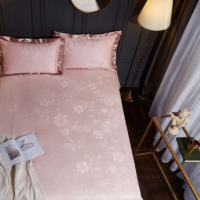 91家纺网 家纺一手货源 找家纺 威克凯丽 2025新款重磅七彩大提花纯竹纤维软凉席三件套 花韵