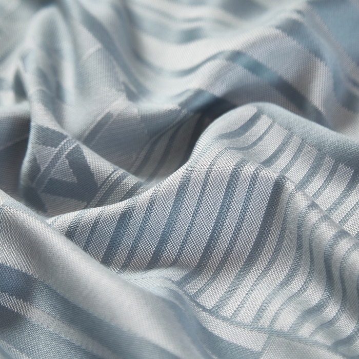 91家纺网 家纺一手货源 找家纺 威克凯丽 2025新款重磅七彩大提花纯竹纤维软凉席三件套 灵动空间