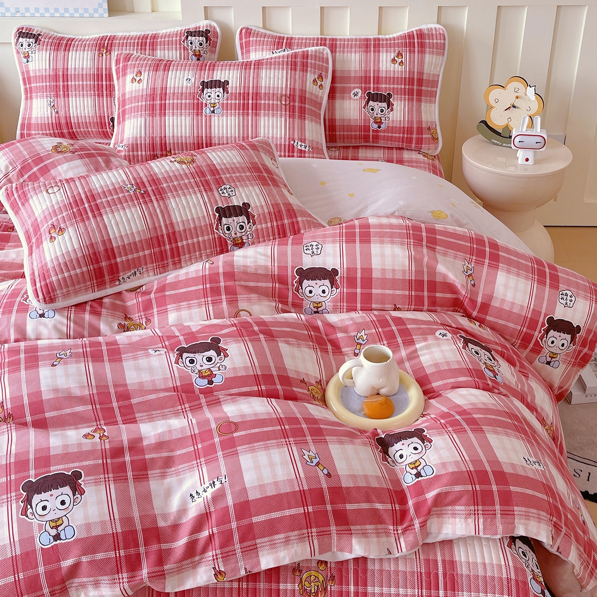 91家纺网 家纺一手货源 找家纺 金鑫汇家纺2025新款A类全棉印花床盖四件套 传奇哪吒·红