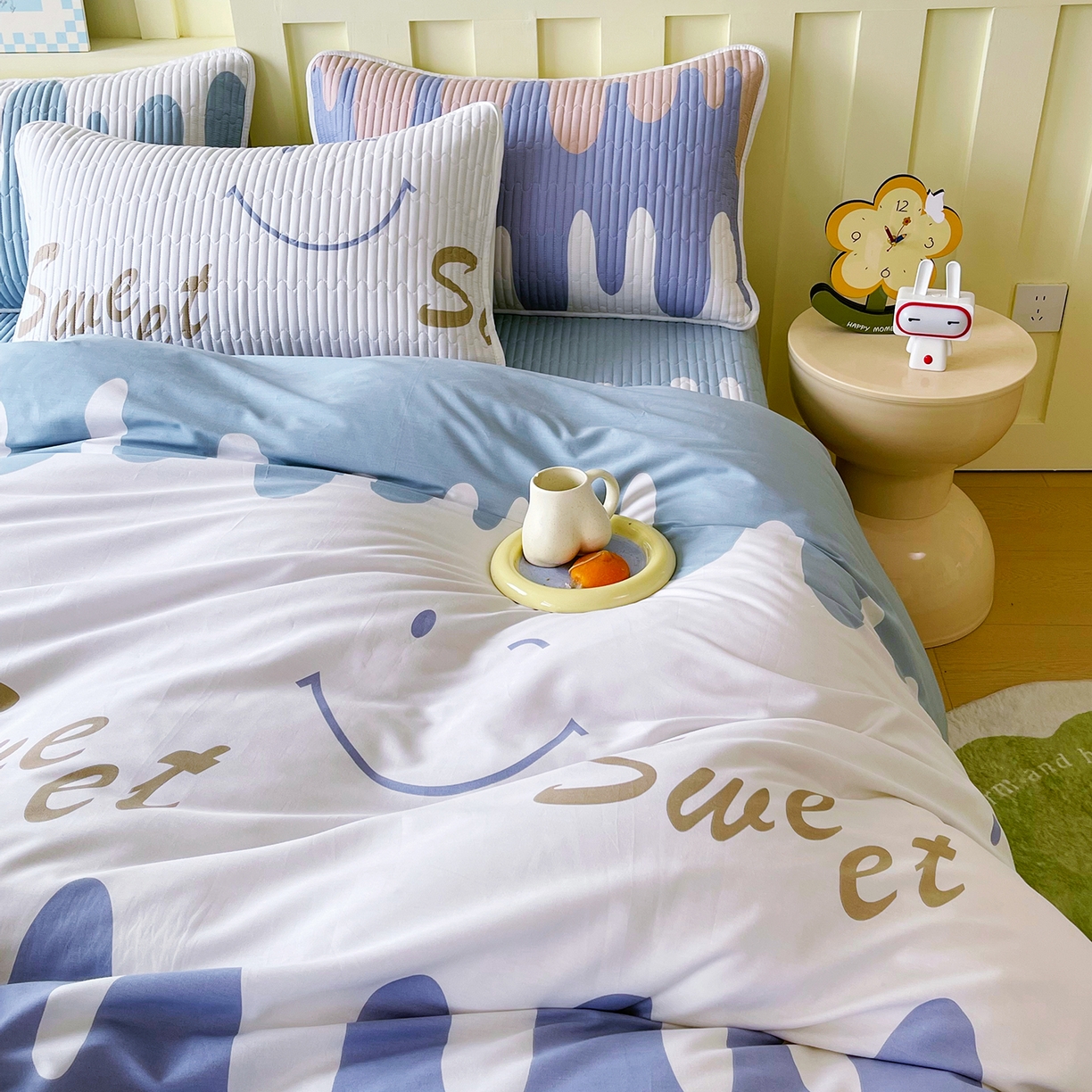 91家纺网 家纺一手货源 找家纺 金鑫汇家纺2025新款A类全棉印花床盖四件套 奶油粉