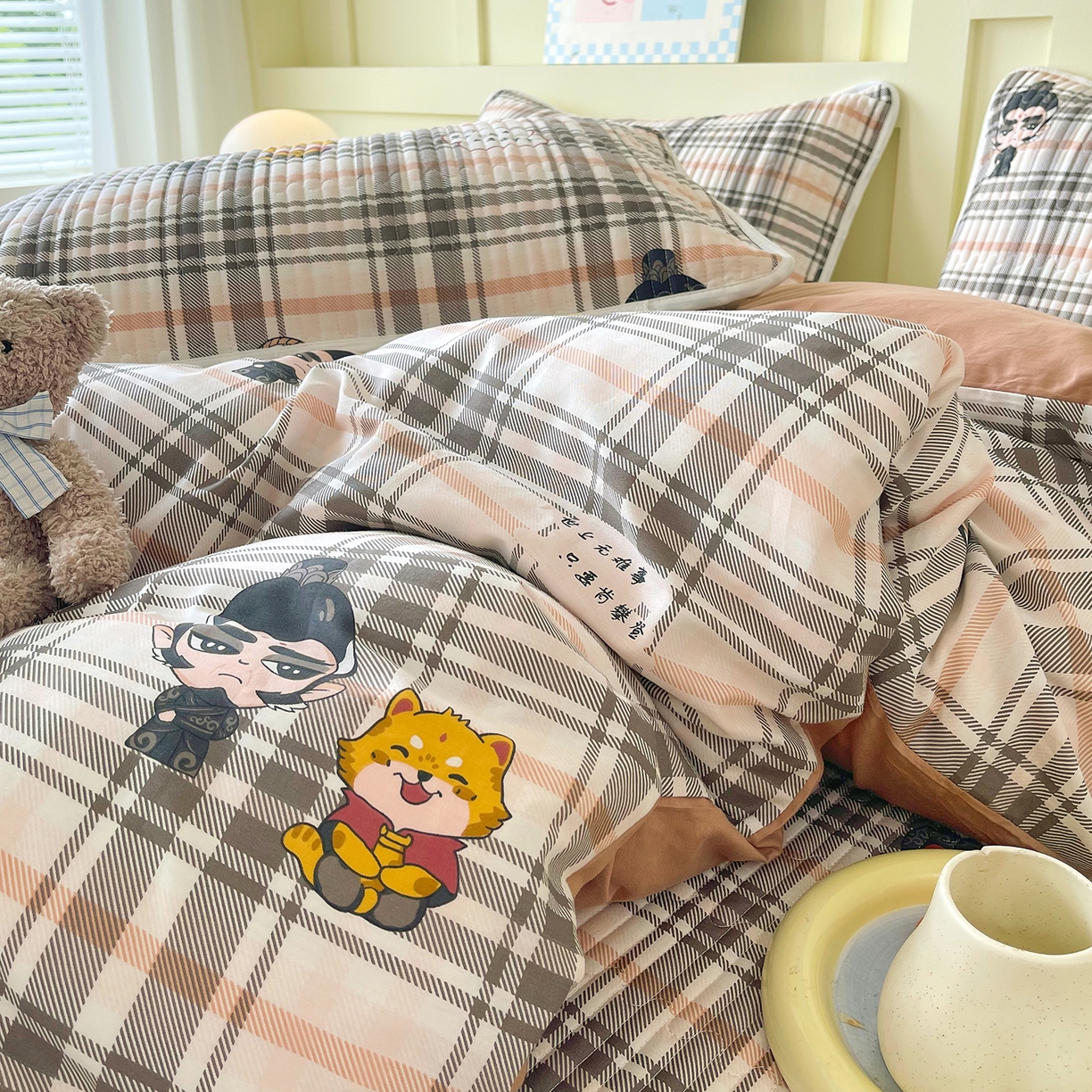 91家纺网 家纺一手货源 找家纺 金鑫汇家纺2025新款A类全棉印花床盖四件套 无畏申公豹·咖