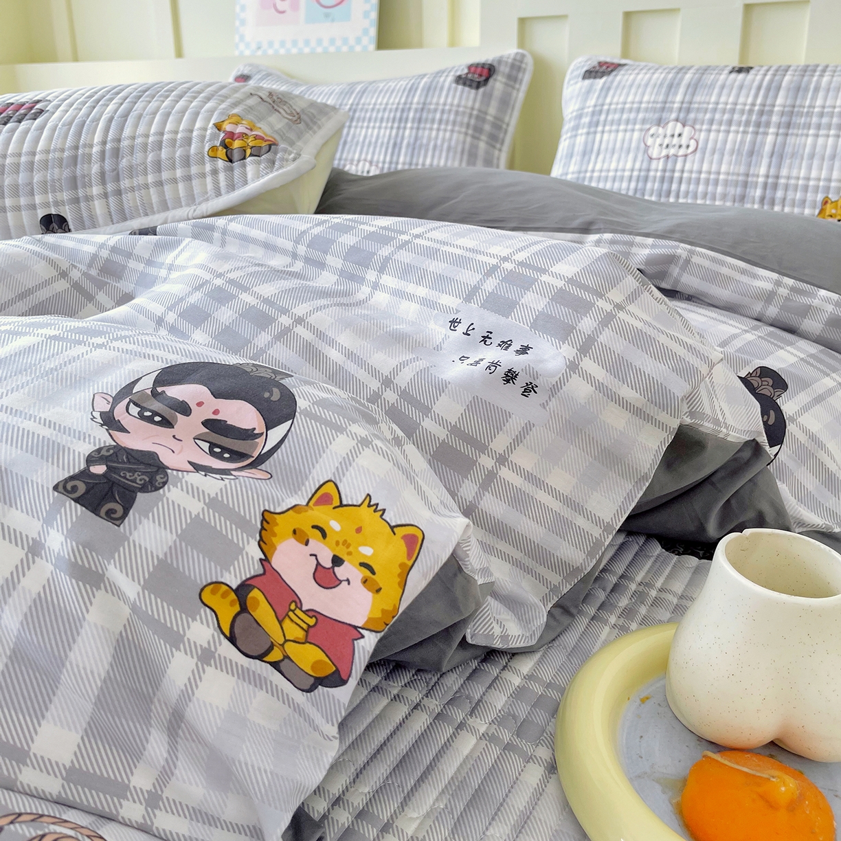 91家纺网 家纺一手货源 找家纺 金鑫汇家纺2025新款A类全棉印花床盖四件套 无谓申公豹·灰