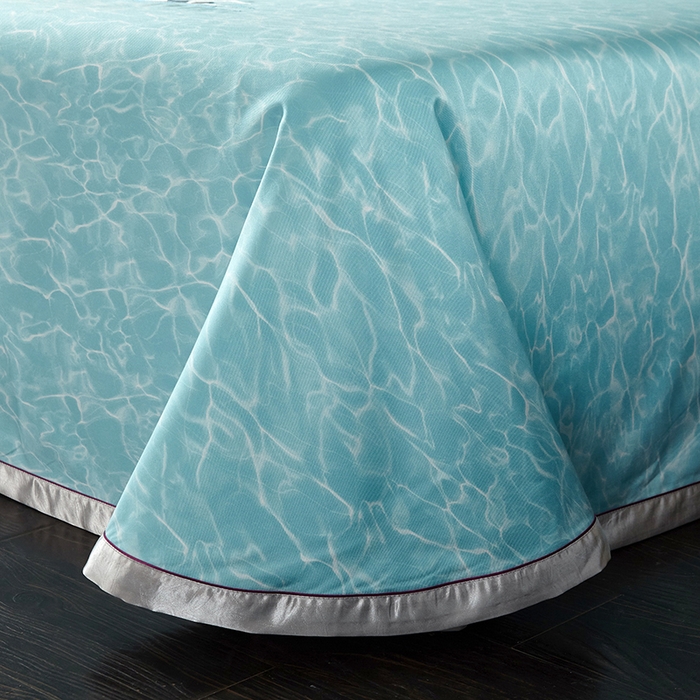 91家纺网 家纺一手货源 找家纺 威克凯丽 2025新款定位款竹语天丝软凉席三件套 碧波荡漾