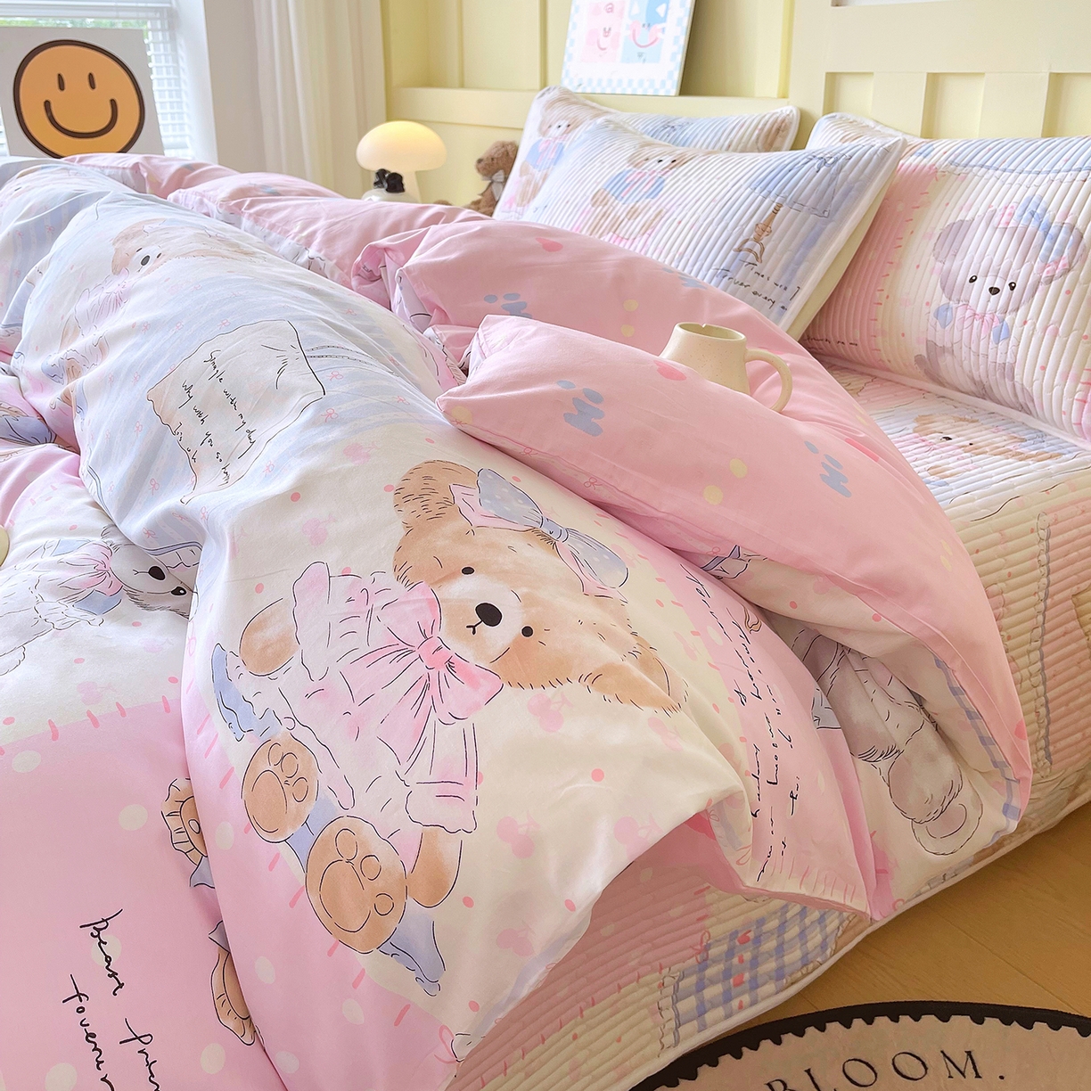 91家纺网 家纺一手货源 找家纺 金鑫汇家纺2025新款A类全棉印花床盖四件套 熊熊精灵