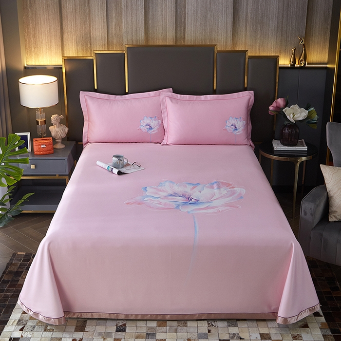 91家纺网 家纺一手货源 找家纺 威克凯丽 2025新款定位款竹语天丝软凉席三件套 芙花瑶（雅粉）