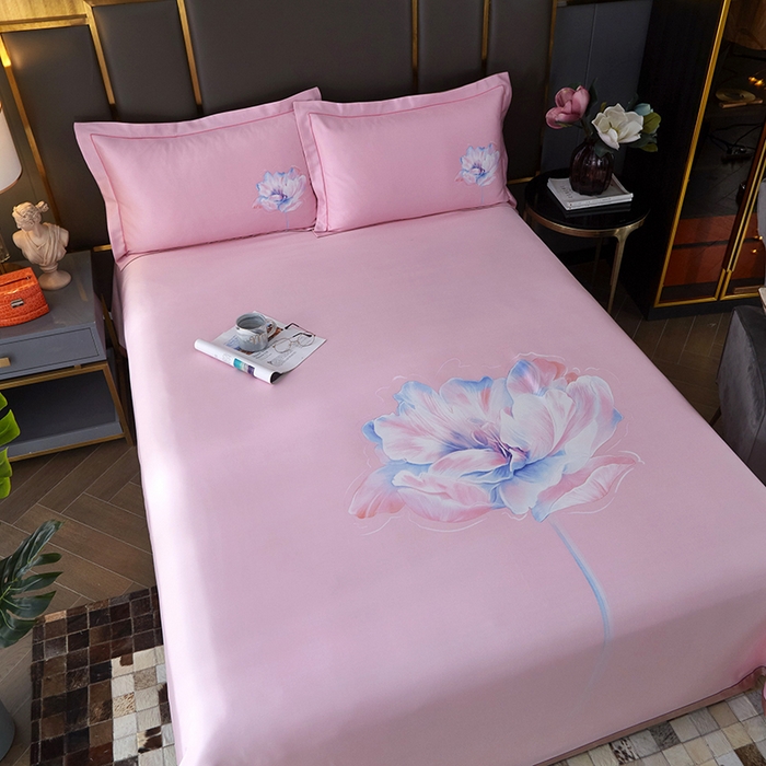 91家纺网 家纺一手货源 找家纺 威克凯丽 2025新款定位款竹语天丝软凉席三件套 芙花瑶（雅粉）