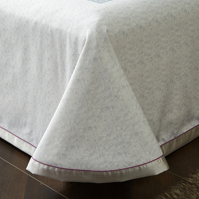 91家纺网 家纺一手货源 找家纺 威克凯丽 2025新款定位款竹语天丝软凉席三件套 匠心华庭