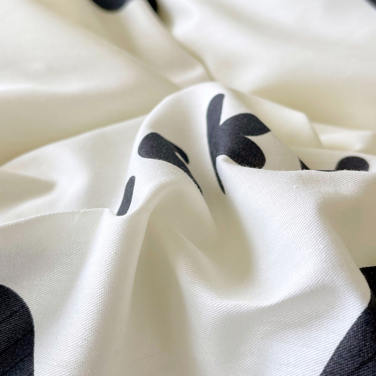 91家纺网 家纺一手货源 找家纺 金鑫汇家纺2025新款A类宿舍全棉印花床盖三件套 波浪世界