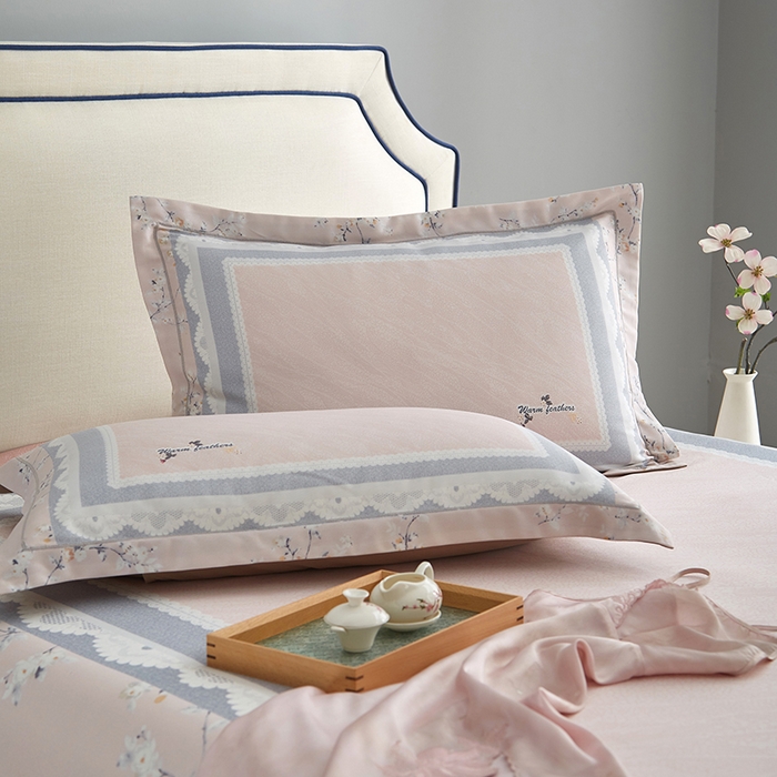 91家纺网 家纺一手货源 找家纺 威克凯丽 2025新款定位款竹语天丝软凉席三件套 夏沫-玉粉