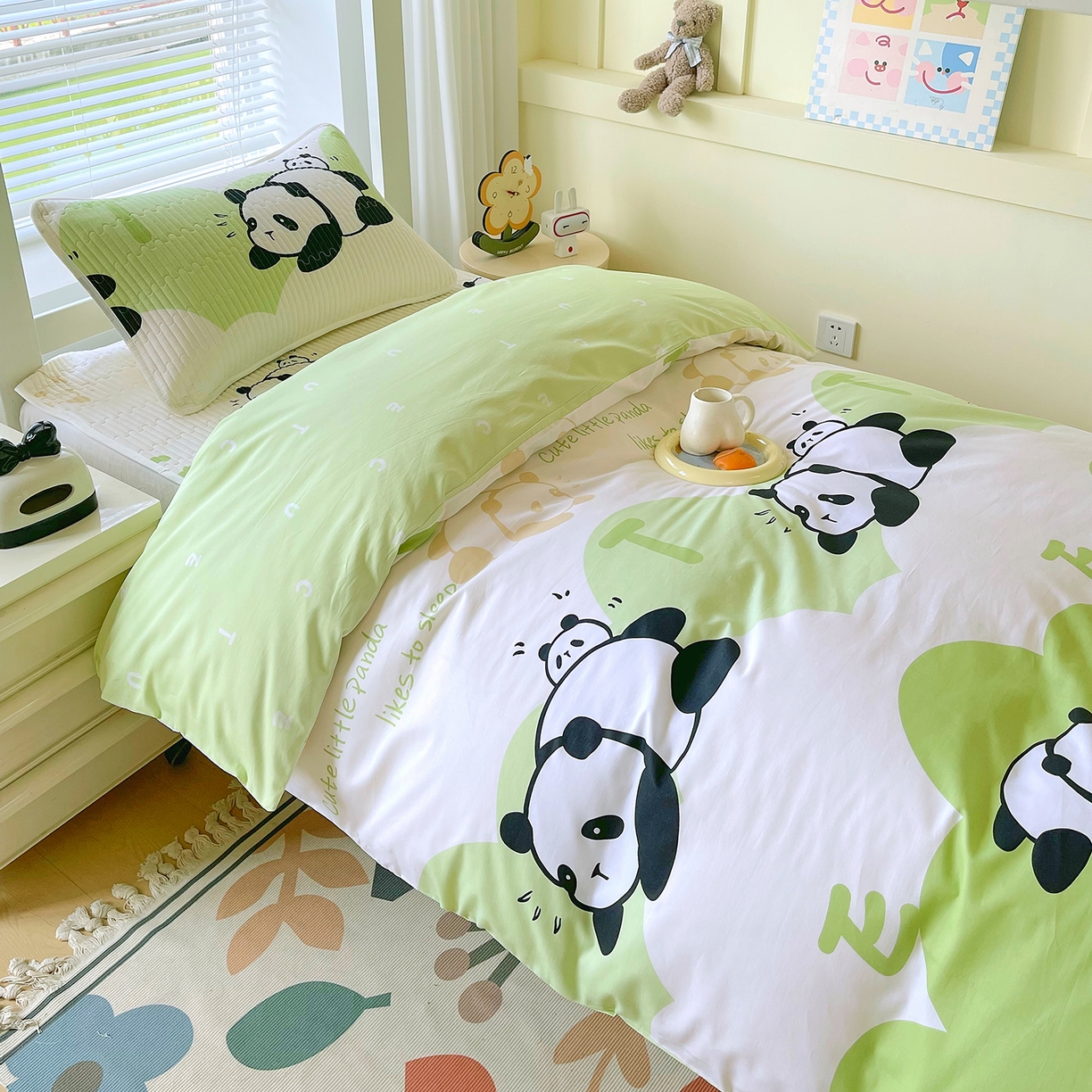 91家纺网 家纺一手货源 找家纺 金鑫汇家纺2025新款A类宿舍全棉印花床盖三件套 可爱熊猫