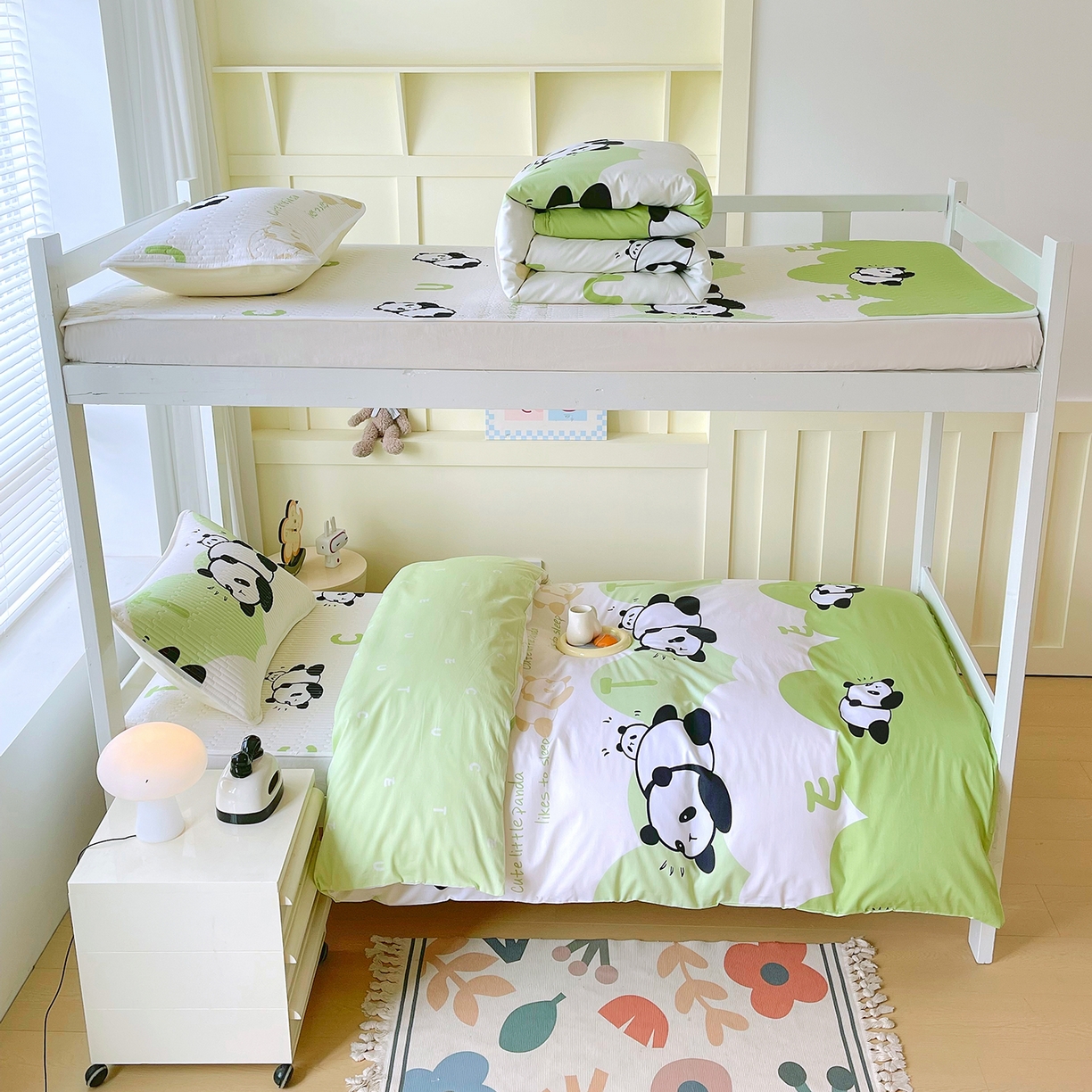 91家纺网 家纺一手货源 找家纺 金鑫汇家纺2025新款A类宿舍全棉印花床盖三件套 可爱熊猫