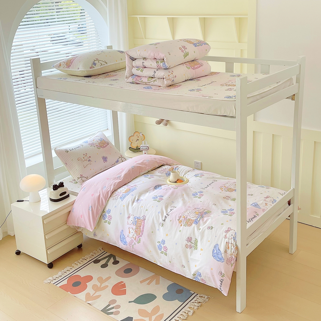 91家纺网 家纺一手货源 找家纺 金鑫汇家纺2025新款A类宿舍全棉印花床盖三件套 喵喵日记