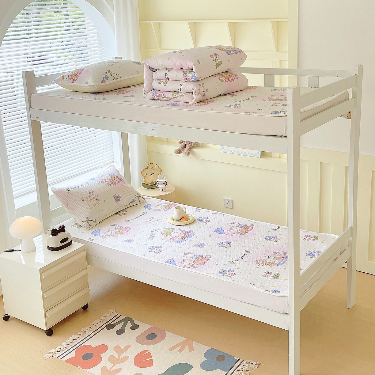 91家纺网 家纺一手货源 找家纺 金鑫汇家纺2025新款A类宿舍全棉印花床盖三件套 喵喵日记