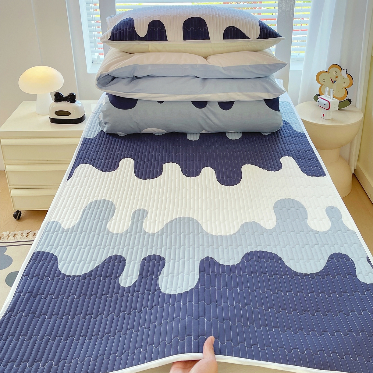 金鑫汇家纺2025新款A类宿舍全棉印花床盖三件套 奶油蓝