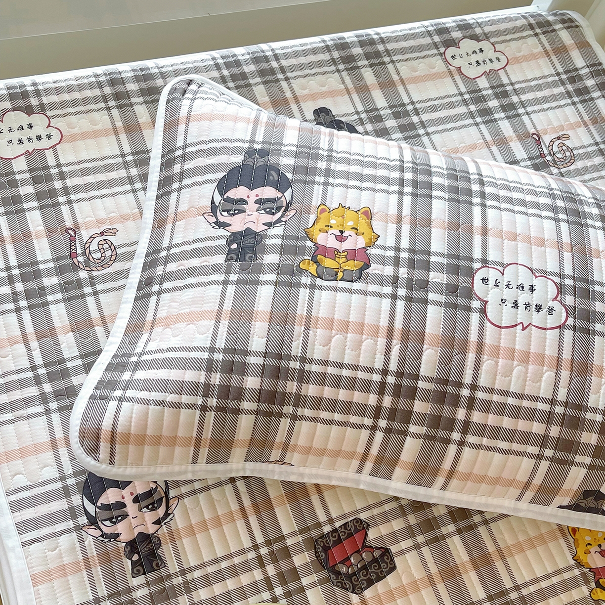 91家纺网 家纺一手货源 找家纺 金鑫汇家纺2025新款A类宿舍全棉印花床盖三件套 无畏申公豹·咖