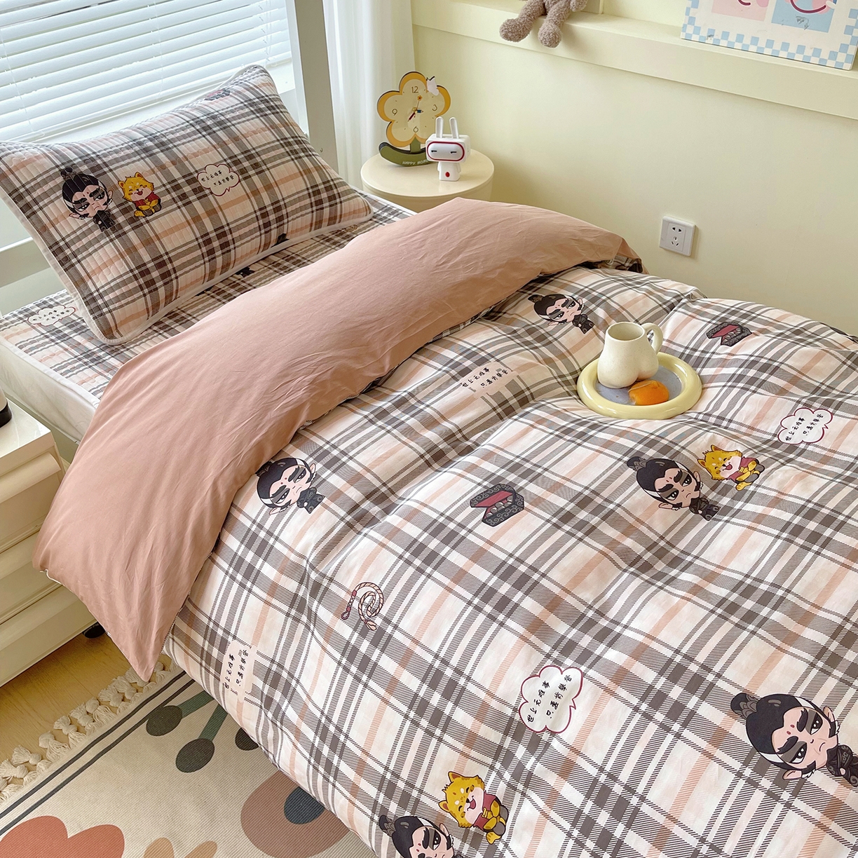 91家纺网 家纺一手货源 找家纺 金鑫汇家纺2025新款A类宿舍全棉印花床盖三件套 无畏申公豹·咖