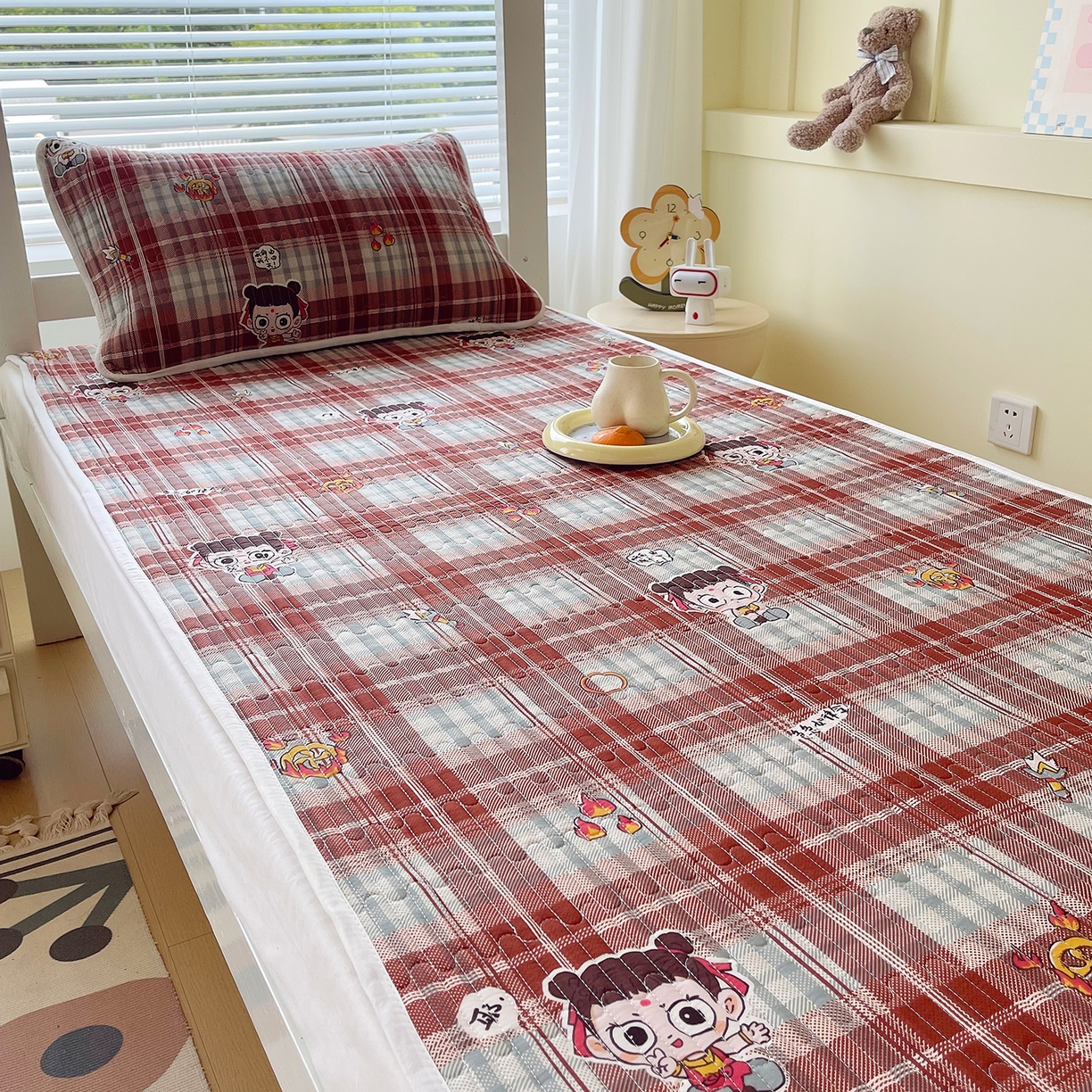 91家纺网 家纺一手货源 找家纺 金鑫汇家纺2025新款A类全棉学生宿舍床盖系列单品 传奇哪吒·棕