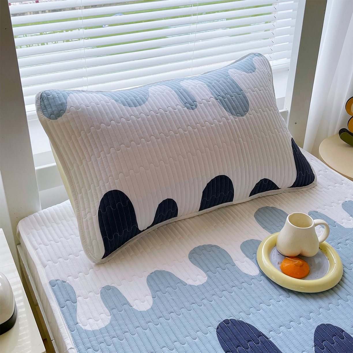 91家纺网 家纺一手货源 找家纺 金鑫汇家纺2025新款A类全棉学生宿舍床盖系列单品 奶油蓝