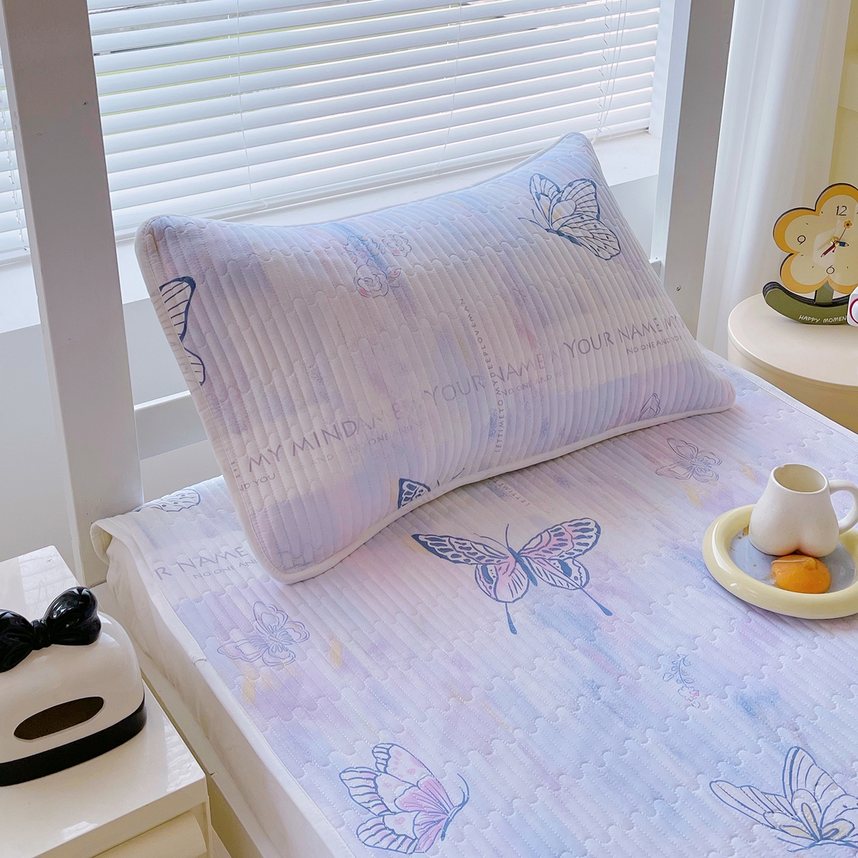 91家纺网 家纺一手货源 找家纺 金鑫汇家纺2025新款A类学生宿舍枕套系列单品 梦蝶