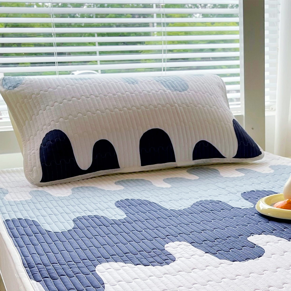 91家纺网 家纺一手货源 找家纺 金鑫汇家纺2025新款A类学生宿舍枕套系列单品 奶油蓝