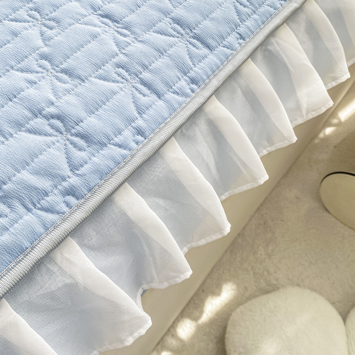 91家纺网 家纺一手货源 找家纺 眠势力 2025新款韩版花边夹棉床笠单件公主风四季款床垫保护套床罩 纯色系-湖蓝