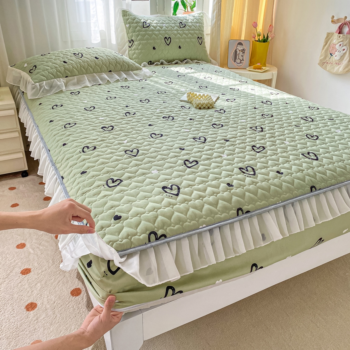 91家纺网 家纺一手货源 找家纺 眠势力 2025新款韩版花边夹棉床笠单件公主风四季款床垫保护套床罩 心心相印