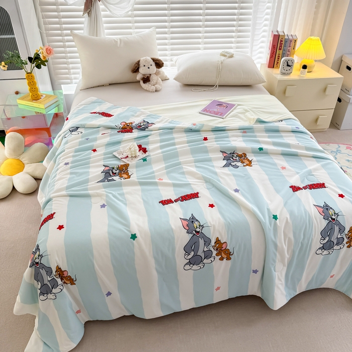 91家纺网 家纺一手货源 找家纺 彩象树家纺 2025新款猫和老鼠系列凉感夏被被子被芯 好友记