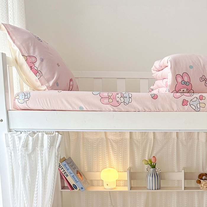 91家纺网 家纺一手货源 找家纺 拾物记 2025新款A类棉学生床笠第二批 可乐贝儿