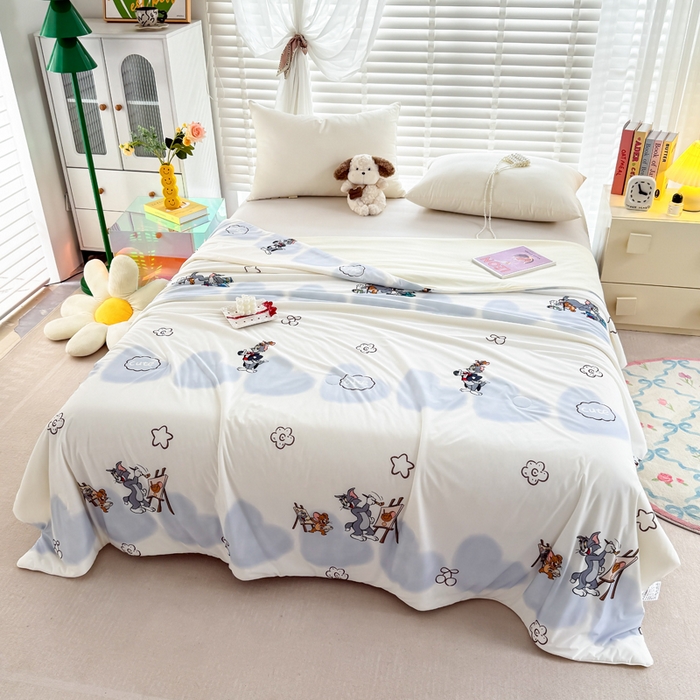 91家纺网 家纺一手货源 找家纺 彩象树家纺 2025新款猫和老鼠系列凉感夏被被子被芯 荟梦剧场