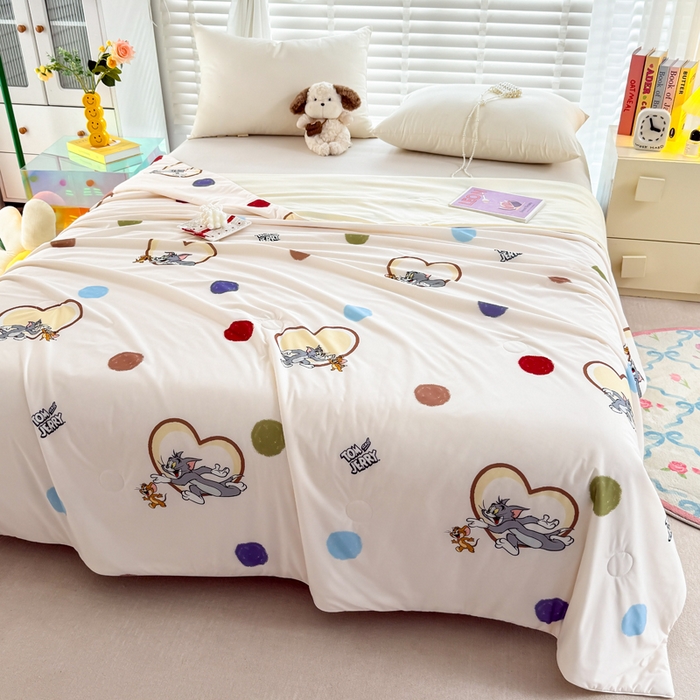 91家纺网 家纺一手货源 找家纺 彩象树家纺 2025新款猫和老鼠系列凉感夏被被子被芯 欢乐冒险