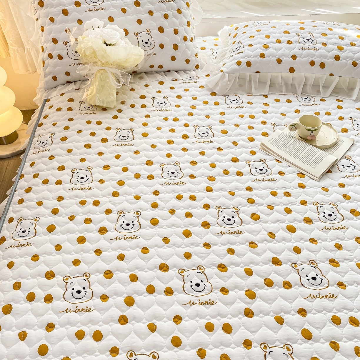 91家纺网 家纺一手货源 找家纺 眠势力 2025新款韩版花边夹棉床笠单件公主风四季款床垫保护套床罩 笑脸熊桔