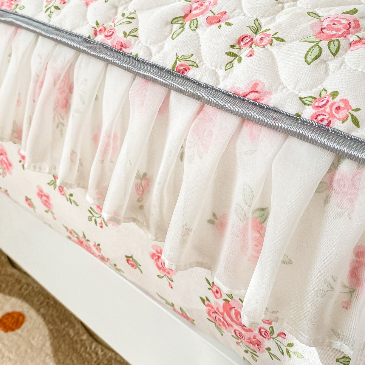 91家纺网 家纺一手货源 找家纺 眠势力 2025新款韩版花边夹棉床笠单件公主风四季款床垫保护套床罩 粉小花