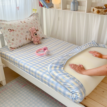 拾物记 2025新款A类棉学生床笠第二批 花田小狗