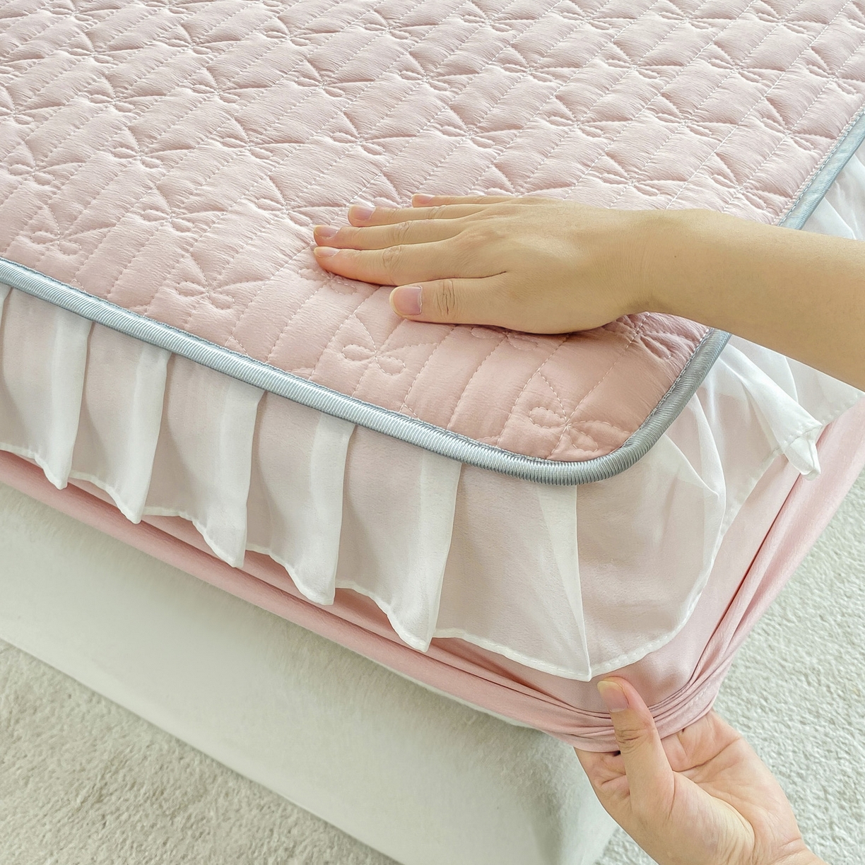 91家纺网 家纺一手货源 找家纺 眠势力 2025新款韩版花边夹棉床笠单件公主风四季款床垫保护套床罩 纯色系-蜜桃粉