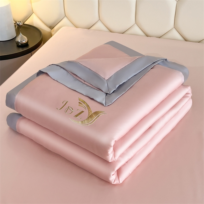 91家纺网 家纺一手货源 找家纺 蕾诺家纺 2025新款水洗真丝夏被纯色宽边夏被 水洗真丝-胭脂粉