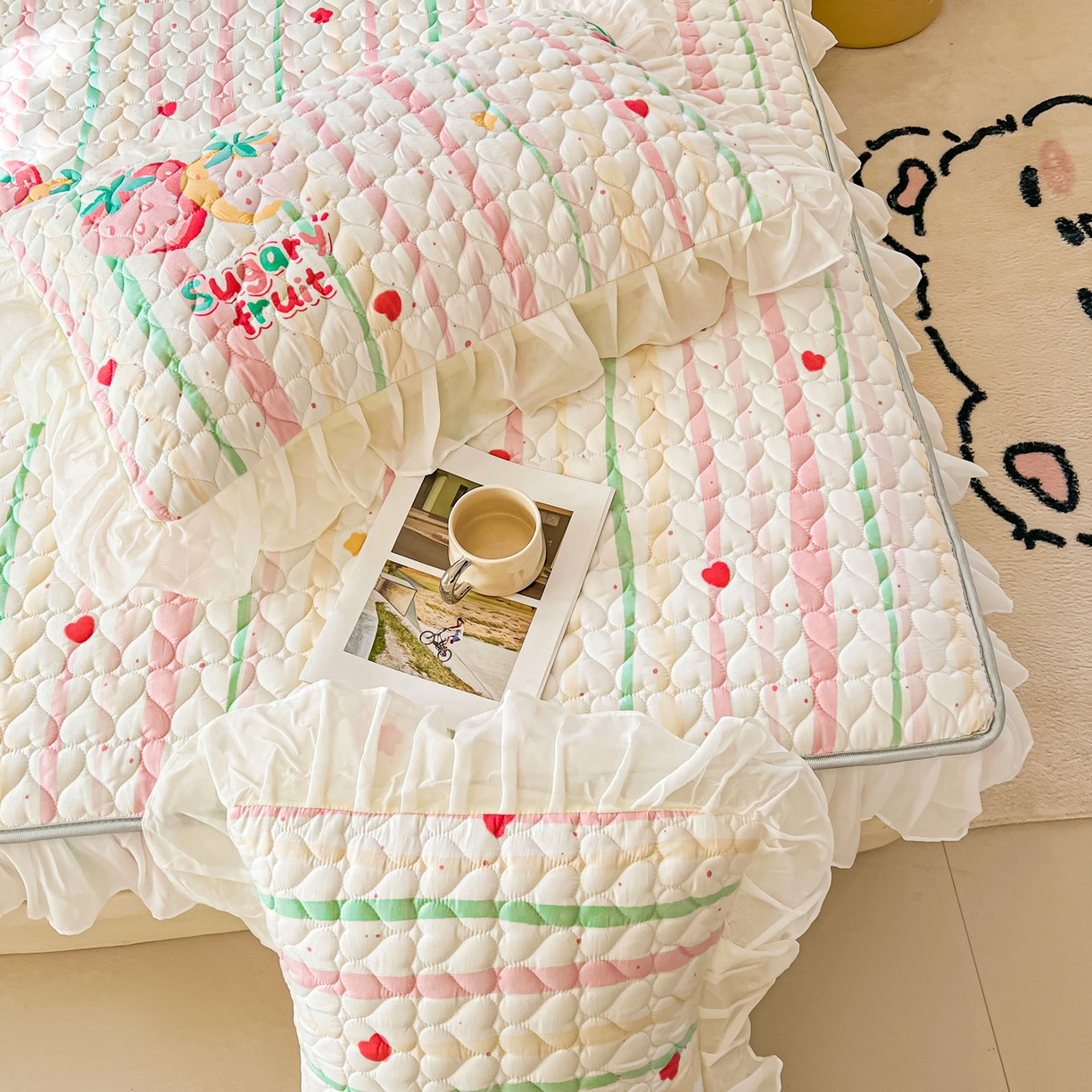 91家纺网 家纺一手货源 找家纺 眠势力 2025新款韩版花边夹棉床笠单件公主风四季款床垫保护套床罩 糖果草莓