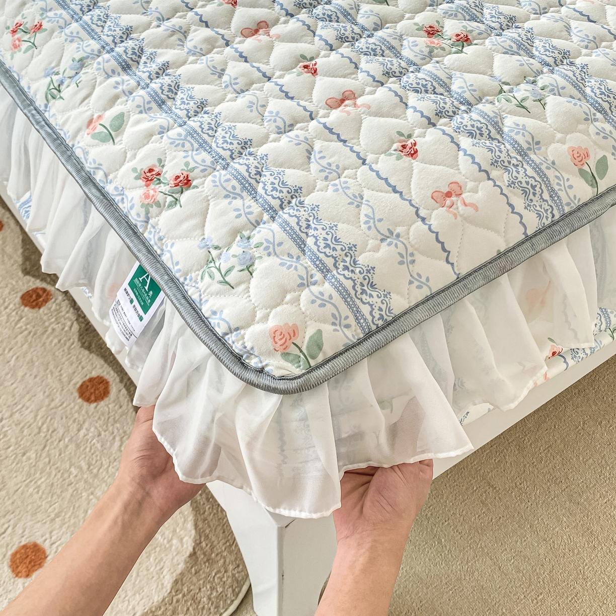 91家纺网 家纺一手货源 找家纺 眠势力 2025新款韩版花边夹棉床笠单件公主风四季款床垫保护套床罩 蓝莓芝士