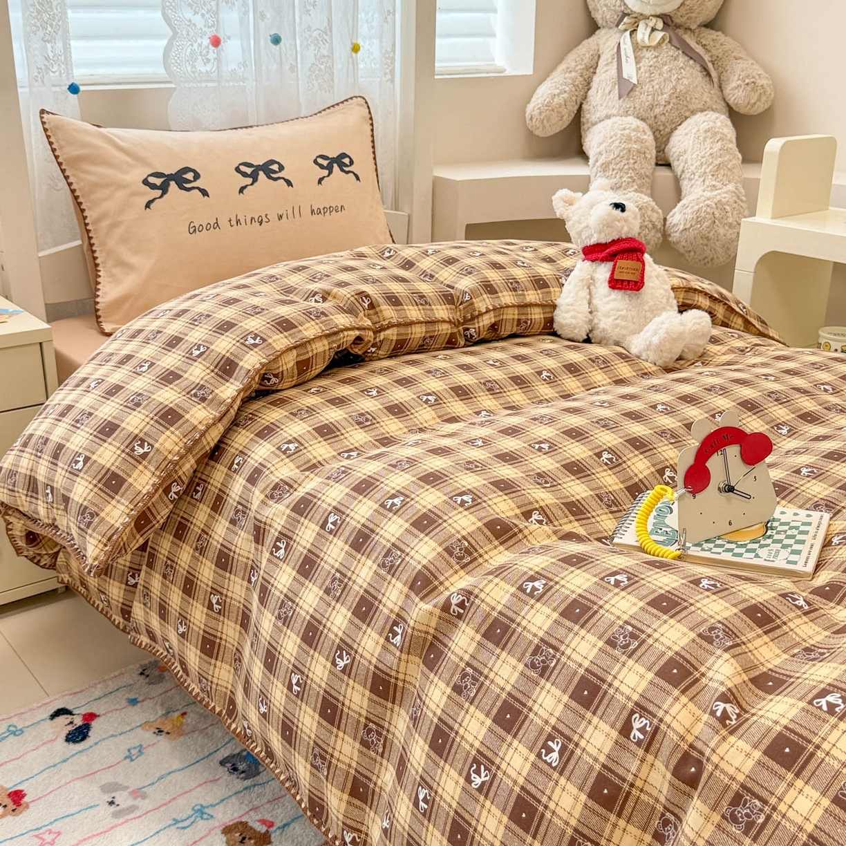 91家纺网 家纺一手货源 找家纺 沐辰 2025新款全棉双层纱A类贝壳边学生床三件套 好运蝴蝶结