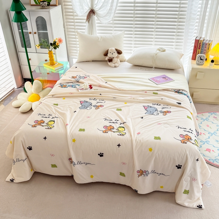 91家纺网 家纺一手货源 找家纺 彩象树家纺 2025新款猫和老鼠系列凉感夏被被子被芯 奇妙瞬间